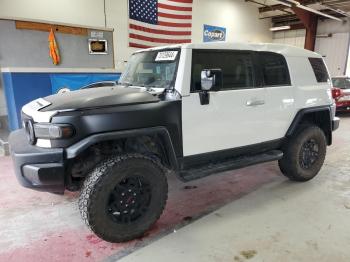  Salvage Toyota FJ Cruiser