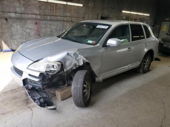  Salvage Porsche Cayenne