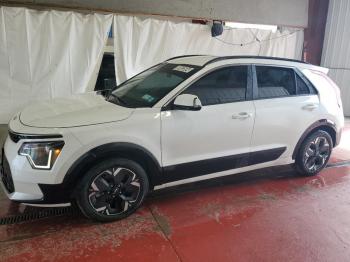  Salvage Kia Niro