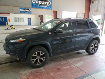  Salvage Jeep Cherokee