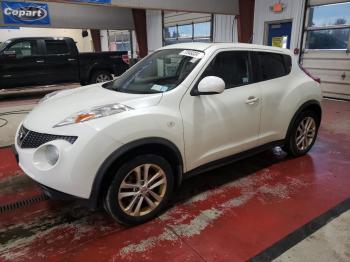  Salvage Nissan JUKE