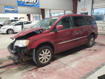  Salvage Chrysler Minivan