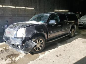  Salvage GMC Yukon