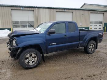  Salvage Toyota Tacoma