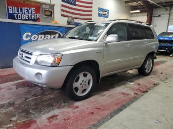  Salvage Toyota Highlander