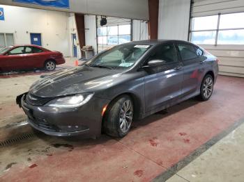  Salvage Chrysler 200