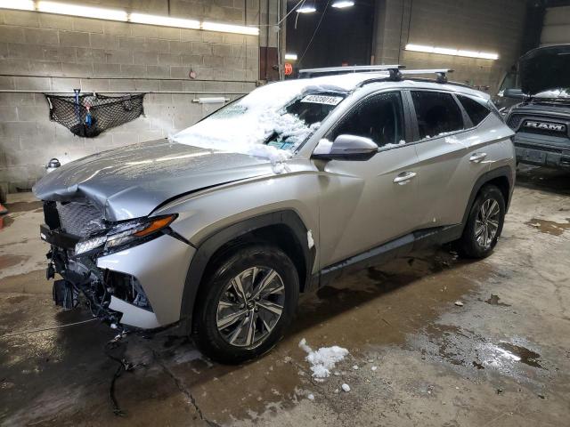  Salvage Hyundai TUCSON