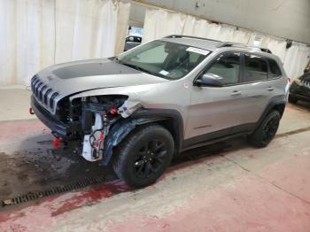 Salvage Jeep Cherokee