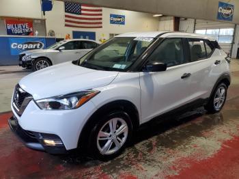 Salvage Nissan Kicks