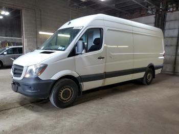  Salvage Mercedes-Benz Sprinter