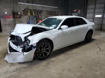  Salvage Chrysler 300