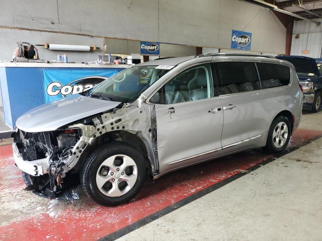  Salvage Chrysler Pacifica