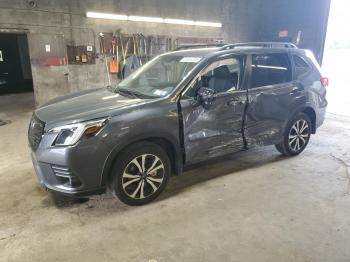  Salvage Subaru Forester