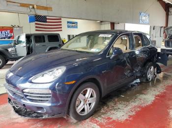  Salvage Porsche Cayenne