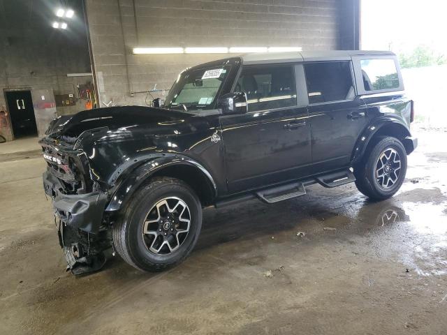 Salvage Ford Bronco