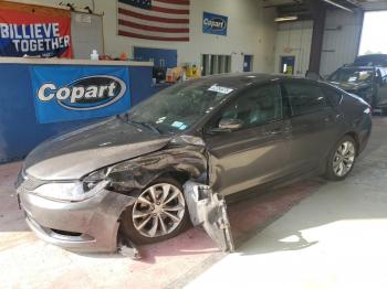  Salvage Chrysler 200