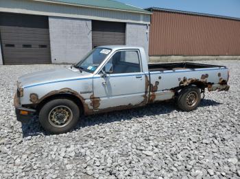  Salvage Isuzu Small Pu