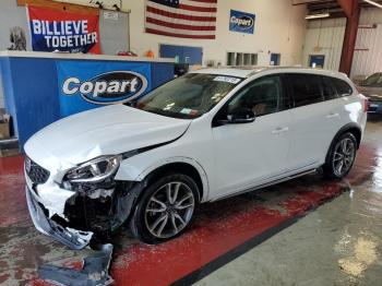  Salvage Volvo V60