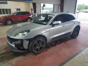  Salvage Porsche Macan