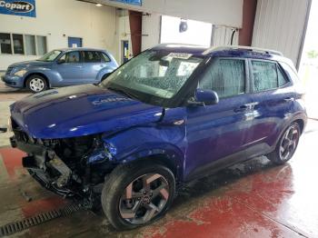  Salvage Hyundai VENUE