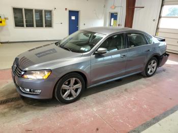  Salvage Volkswagen Passat