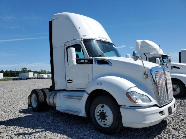  Salvage Kenworth T680