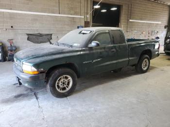  Salvage Dodge Dakota