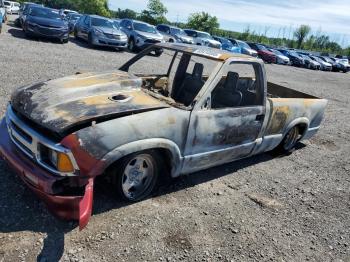  Salvage Chevrolet S-10