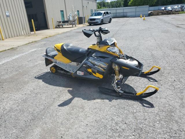  Salvage Ski-Doo Mx Z 600