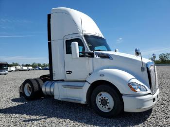  Salvage Kenworth T680