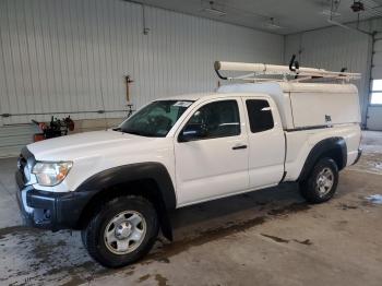  Salvage Toyota Tacoma