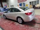 Chevrolet Cruze Ls Image 3
