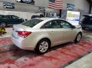 Chevrolet Cruze Ls Image 2