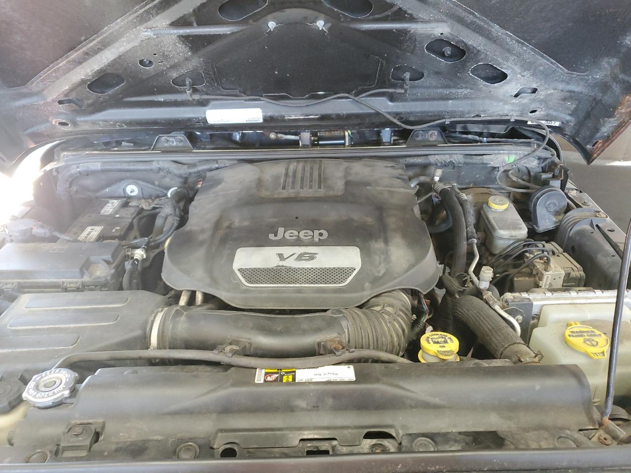 Jeep Wrangler Sport Image 12