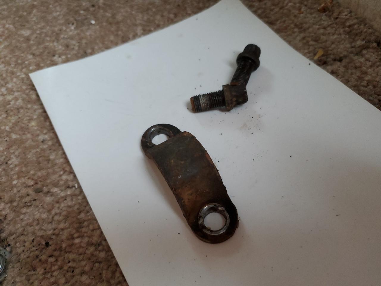 Ford F-550 Super Duty Stripped Chassis Image 3