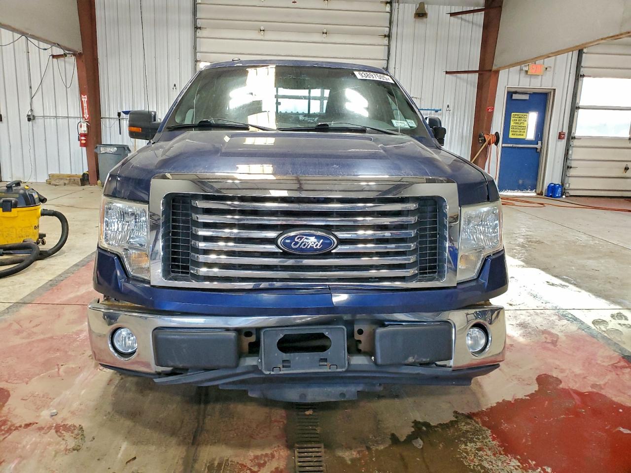 Ford F-150 Super Cab Image 4
