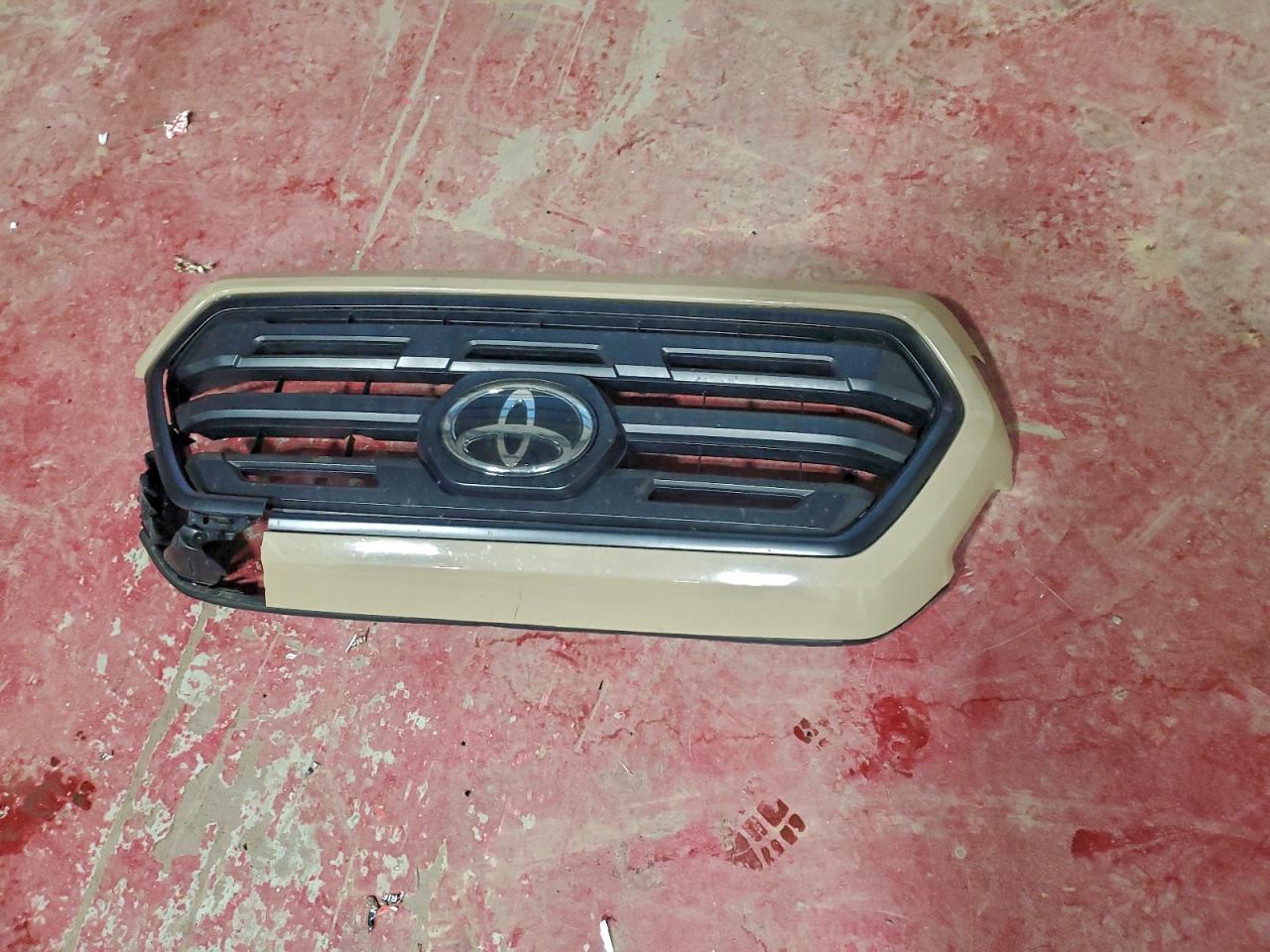 Toyota Tacoma Access Cab Image 10