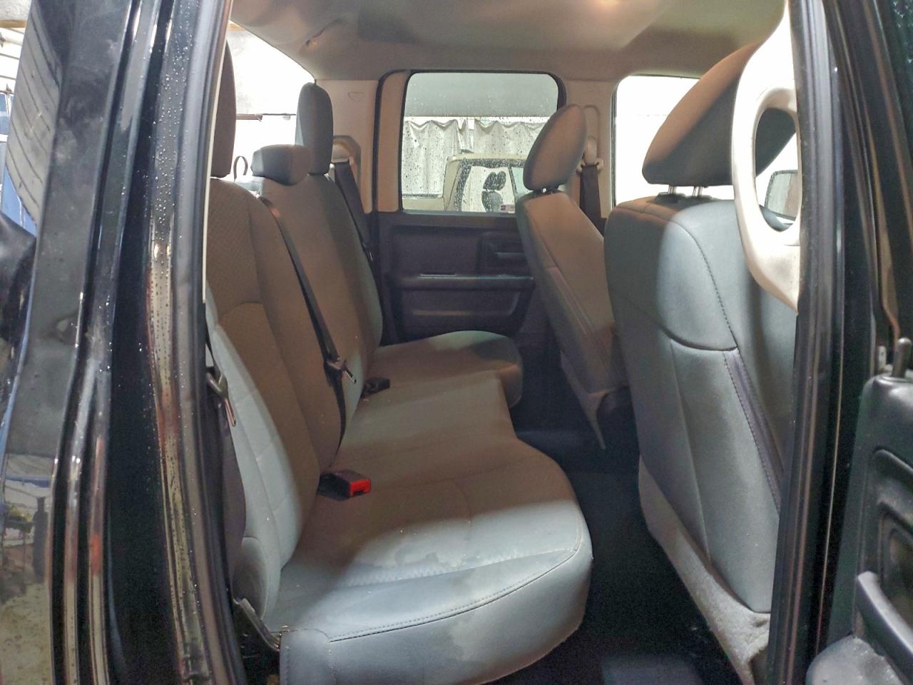 Ram 1500 St Image 10