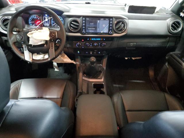 Toyota Tacoma Double Cab Image 4