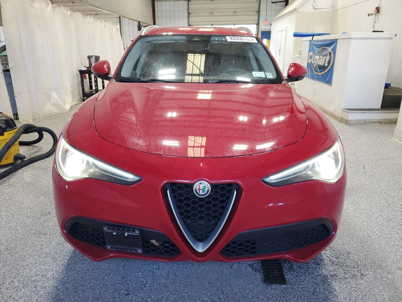 Alfa Romeo Stelvio Image 3