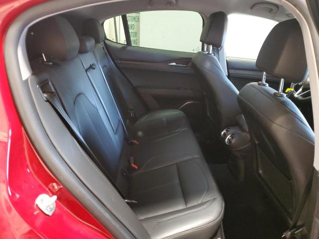 Alfa Romeo Stelvio Image 13