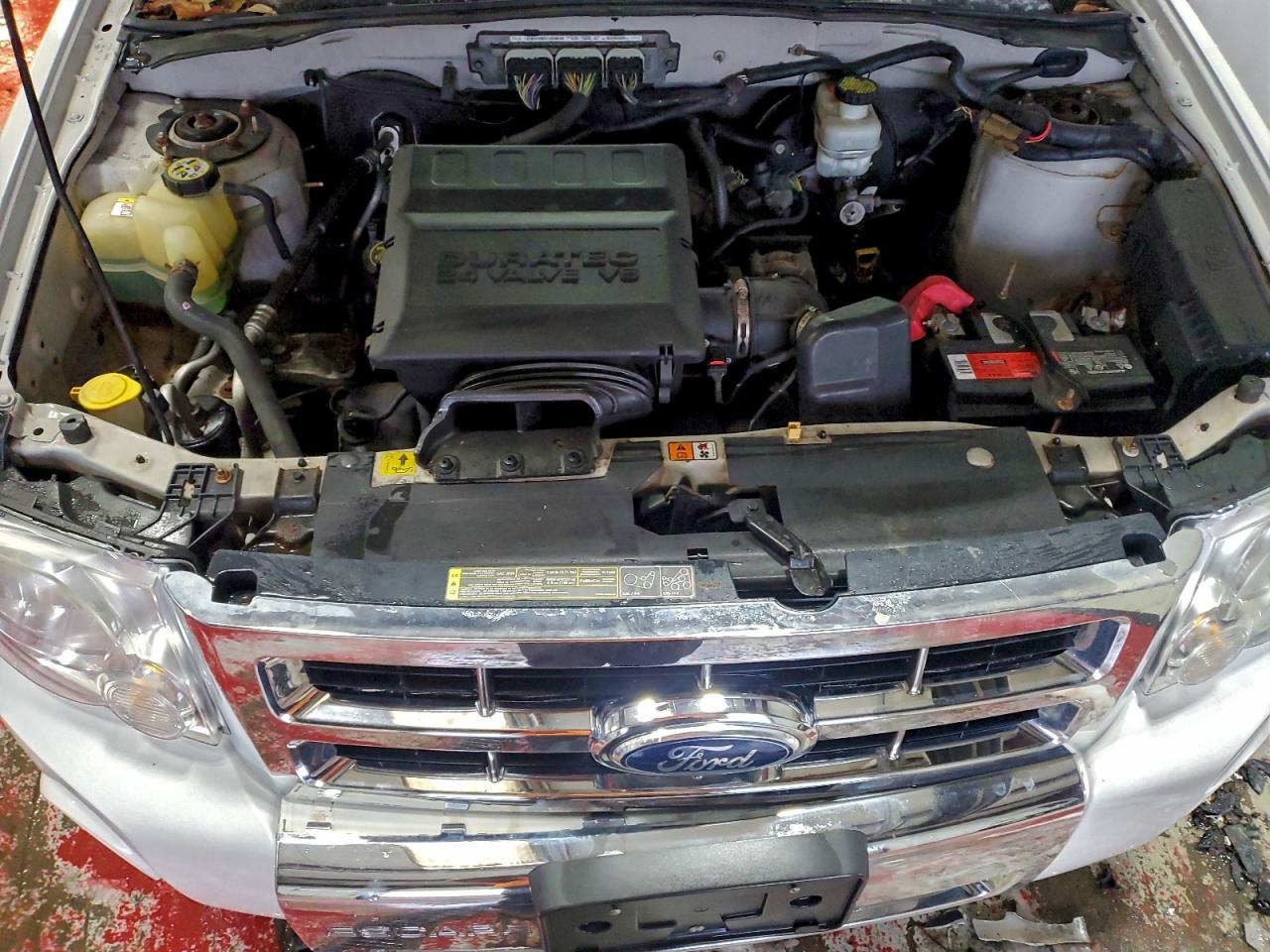 Ford Escape Limited Image 12