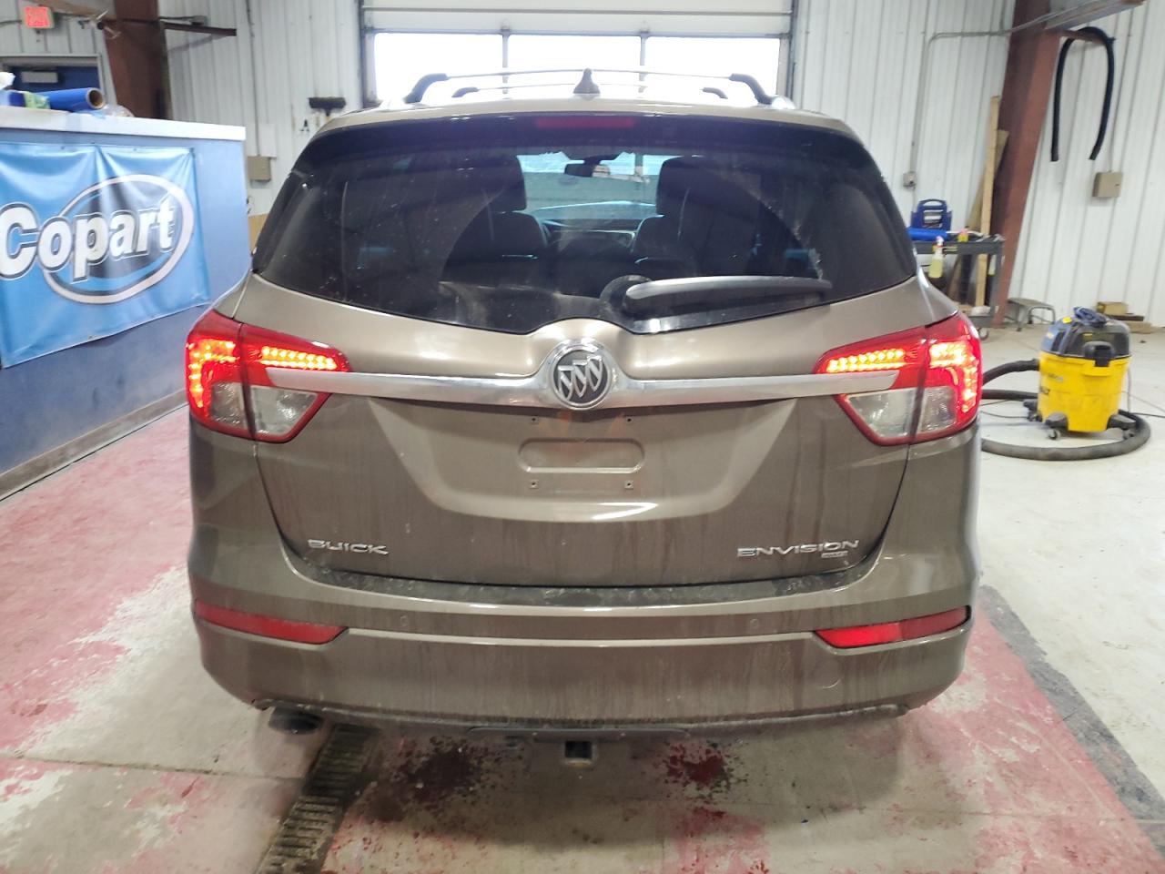 Buick Envision Essence Image 8