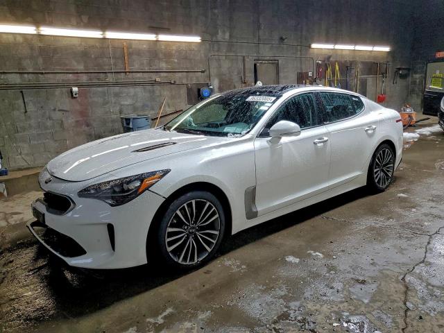  Salvage Kia Stinger