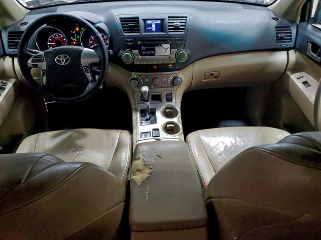 Toyota Highlander Base Image 7