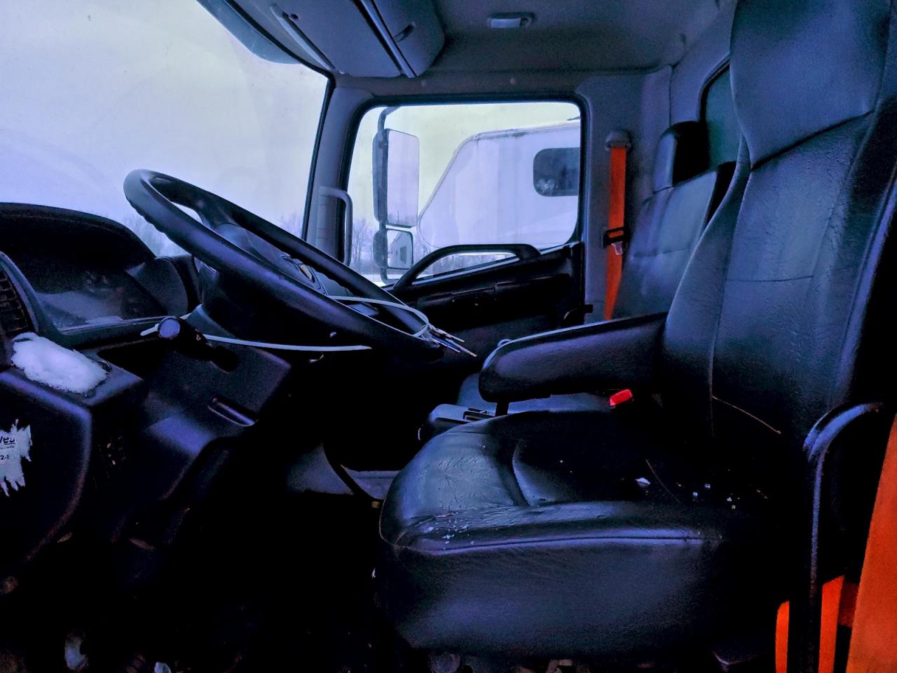 Hino 258 268 Image 7