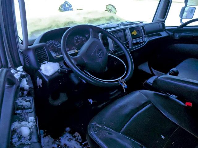 Hino 258 268 Image 10