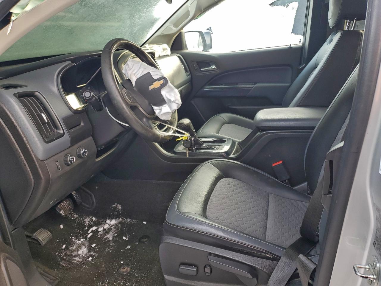 Chevrolet Colorado Z71 Image 2