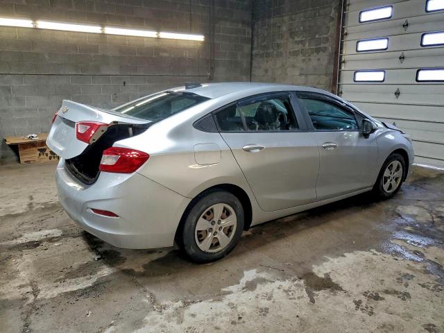 Chevrolet Cruze Ls Image 5