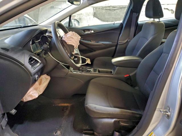 Chevrolet Cruze Ls Image 6